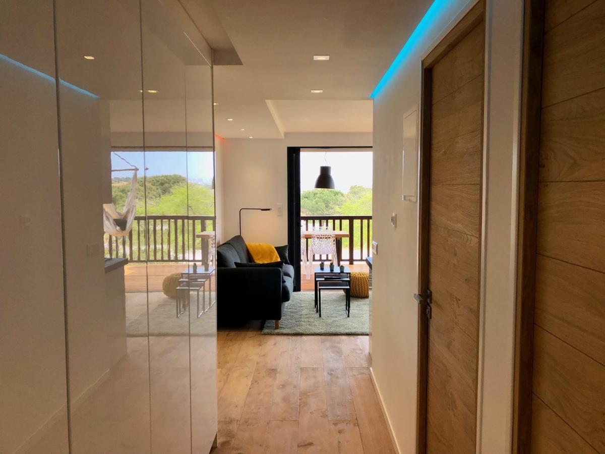 Appartement climatisé refait à neuf - VUE MER Saint-Tropez - Piscine- 50m plage Gassin Exterior foto