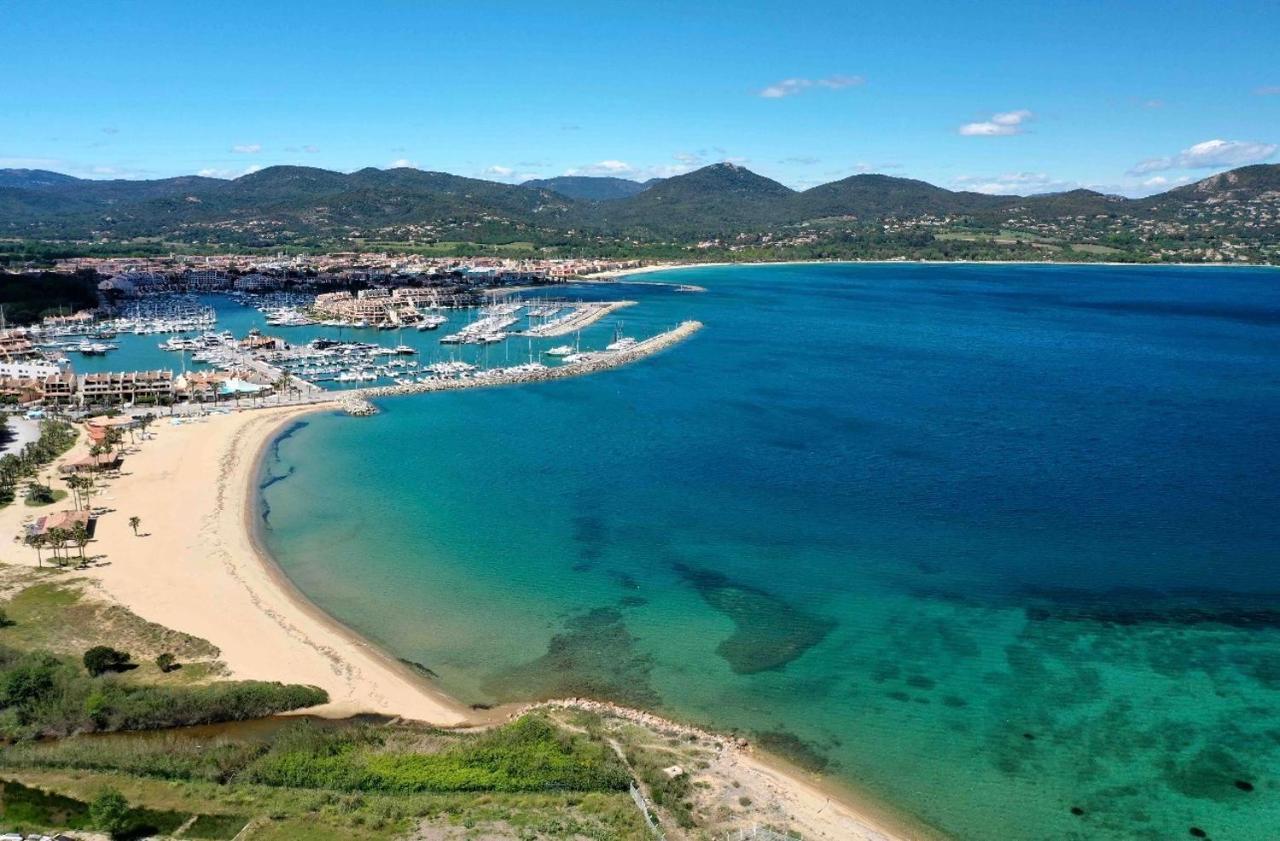 Appartement climatisé refait à neuf - VUE MER Saint-Tropez - Piscine- 50m plage Gassin Exterior foto